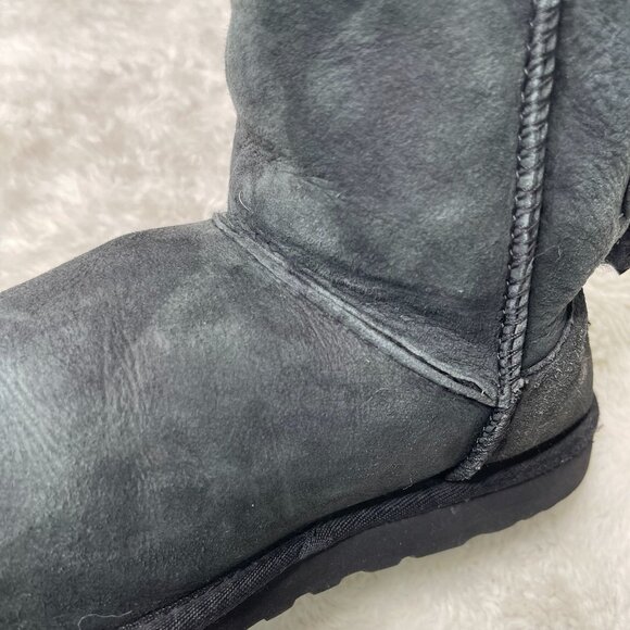 UGG Kid's Black Bailey Bow II Exotic Suede Boot Round Toe Shoes Size 4 US - Picture 14 of 15